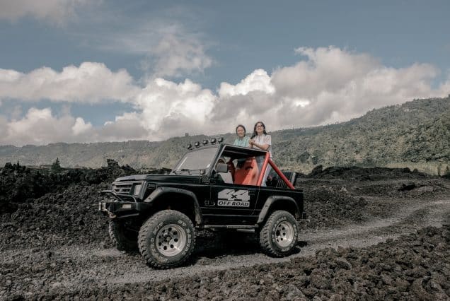 Volcano Jeep Adventure with Natural Hot Spring