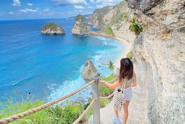 West and East Nusa Penida Tour In One Day With Transfer
